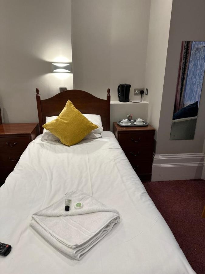 Hadleigh Hotel Eastbourne Dış mekan fotoğraf